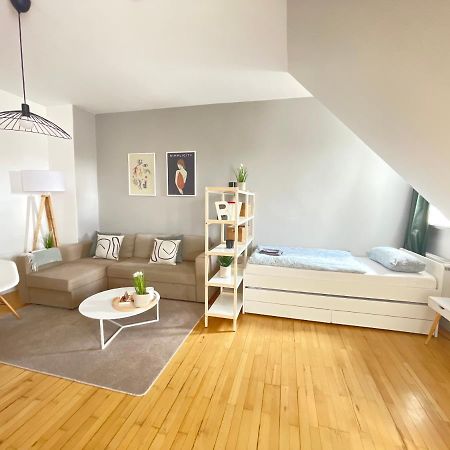 65Qm - City - Popular Street - Limmerstrasse - Mallibase Apartments Хановер Екстериор снимка