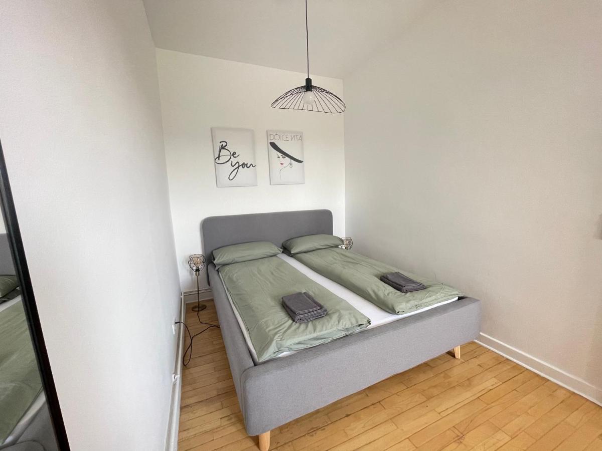 65Qm - City - Popular Street - Limmerstrasse - Mallibase Apartments Хановер Екстериор снимка
