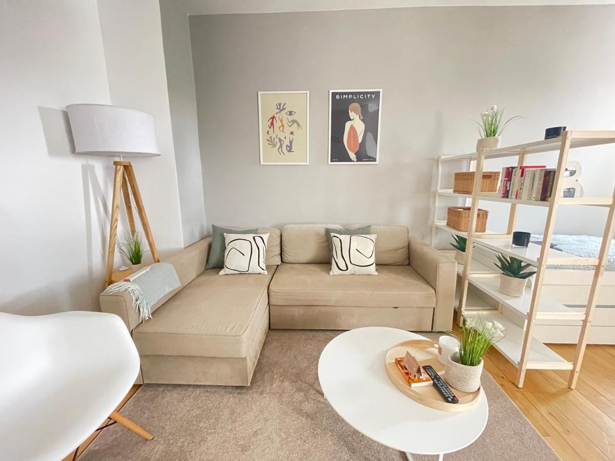 65Qm - City - Popular Street - Limmerstrasse - Mallibase Apartments Хановер Екстериор снимка